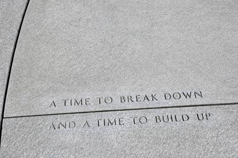 verse from Ecclesiastes 3:1-8