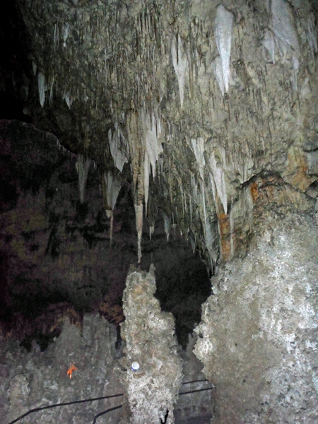 stalactites, stalagmites and columns