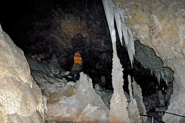 soda straws and a thin column