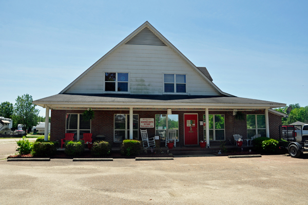 Memphis South RV Park office