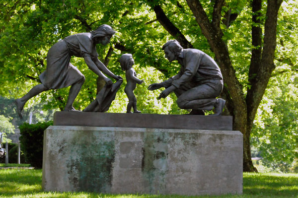 statue in Fort Mill SC