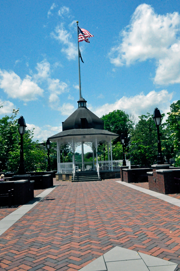 gazebo in Ligonier Circle