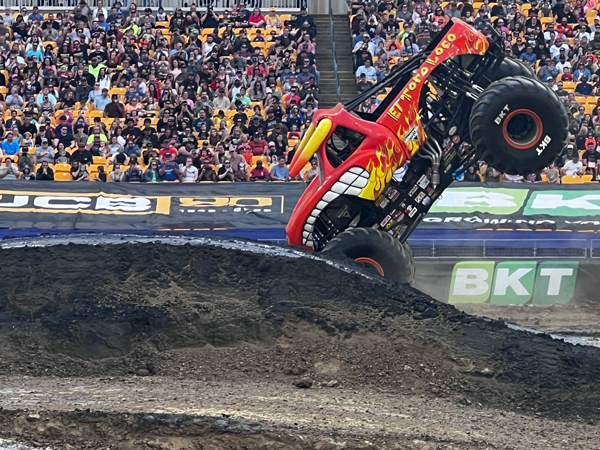 El toro Loco Monster Truck