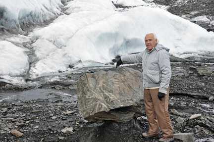 Lee and a big boulder
