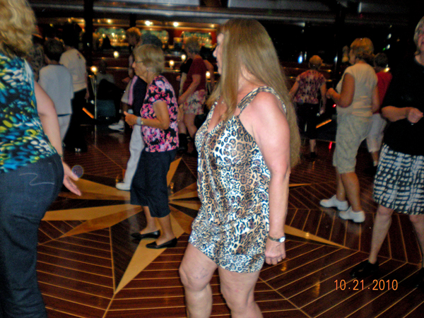 Karen Duquette line dancing