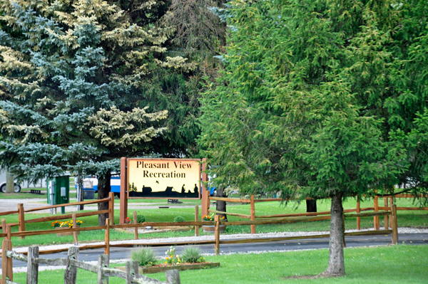 Pleasant View Recreation sign